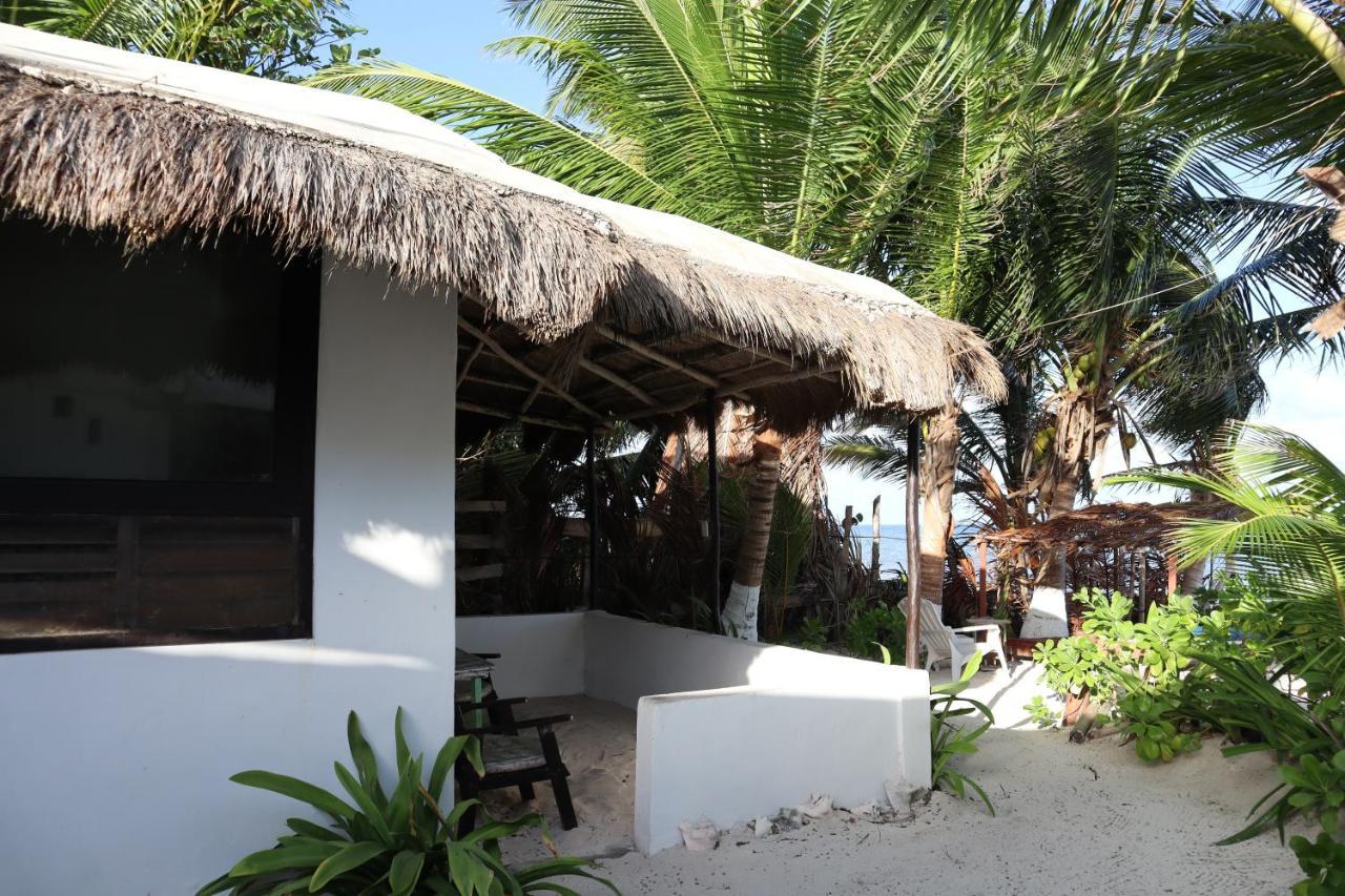 Lunazul Eco-Cabana Frente Al Mar Mahahual Eksteriør billede