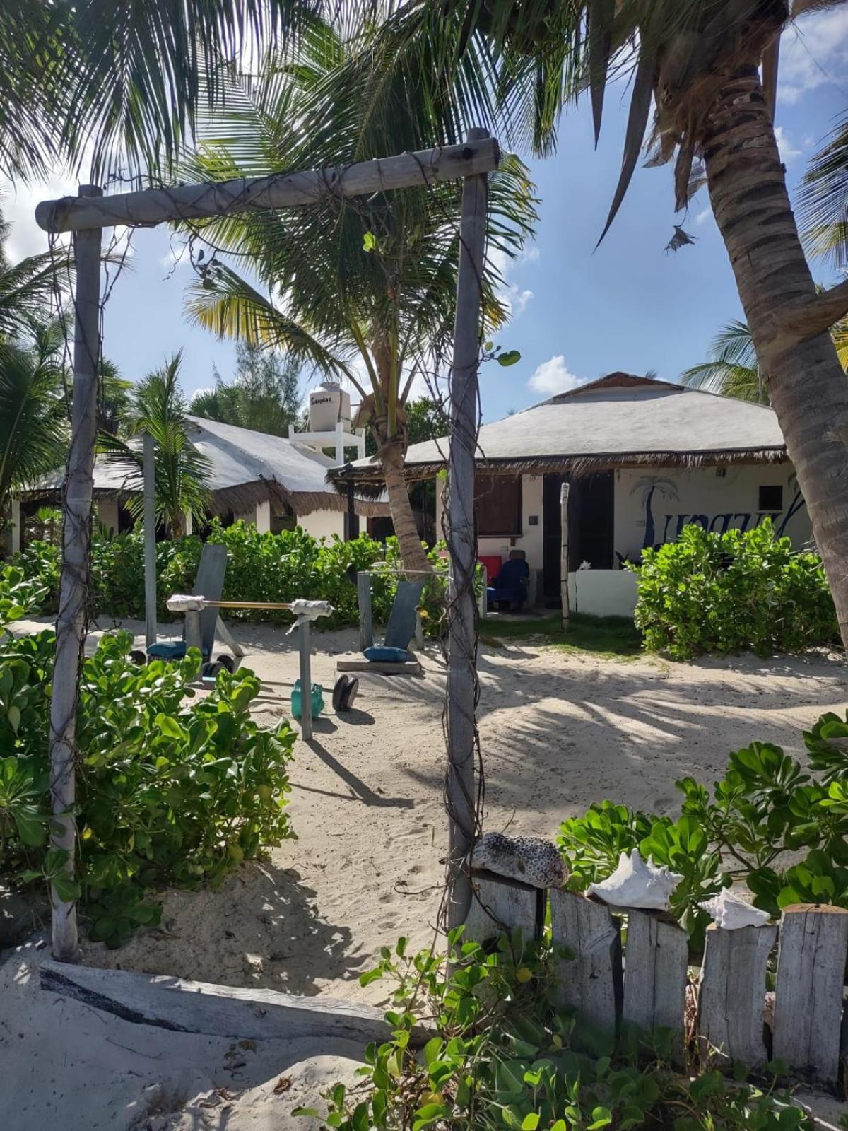 Lunazul Eco-Cabana Frente Al Mar Mahahual Eksteriør billede